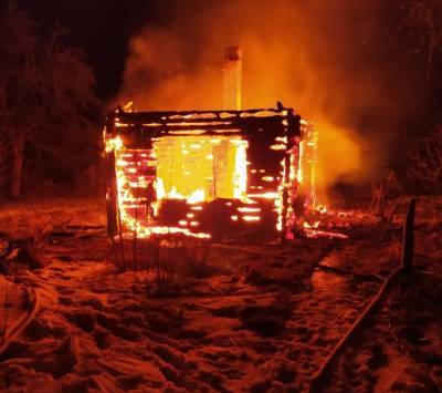 Вчера вечером в Смоленской области в пожаре погибла женщина - rabochy-put.ru - Смоленская обл. - район Руднянский