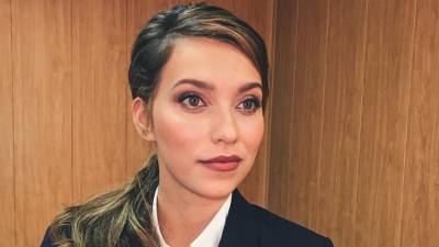 Кристина Асмус - Регина Тодоренко - Тодоренко показала новую прическу на шоу "Маска" - nation-news.ru