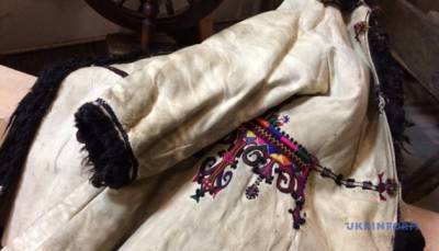 Путешествие в мир столетних кожухов - ukrinform.ru - Тернополь