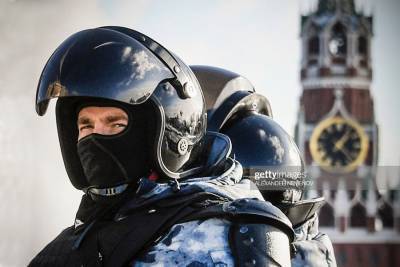 О защитниках Отечества и охранниках режима - newsland.com
