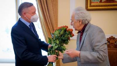 Александр Беглов - Беглов и Темирканов обсудили дальнейшее сотрудничество Филармонии и города - piter.tv - Санкт-Петербург