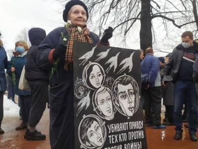 Борис Немцов - Акция памяти Немцова собрала более 300 петербуржцев (фото) - rosbalt.ru - Санкт-Петербург