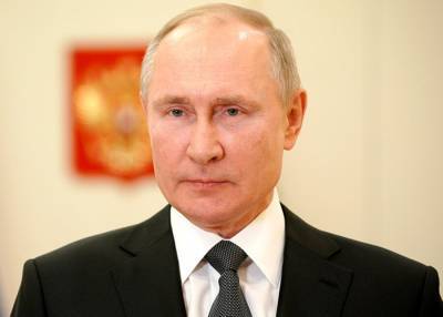 Владимир Путин - Путин поздравил военных и ветеранов с Днем ССО - m24.ru