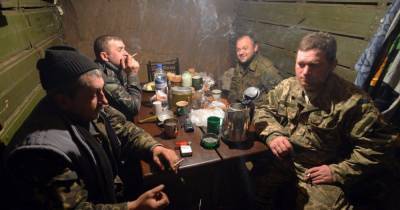 Растопили баню бензином: шестеро украинских боевиков получили ожоги в результате пожара - news-front.info - ДНР - Мариуполь