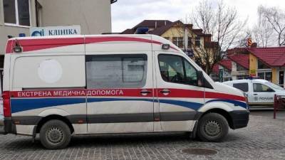 Наталья Гусак - Жертвой взрыва в украинской больнице стал один человек - newinform.com - Украина - Черновцы