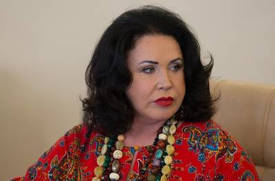 Надежда Бабкина - Надежда Бабкина вспомнила о своем первом романе, который едва не закончился свадьбой - actualnews.org - Москва - Астрахань