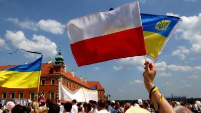 В Польше рассказали, почему любят унижать украинцев - news-front.info - Украина - Киев - Польша - Варшава