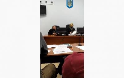 В Чернигове судья заснул во время заседания - korrespondent.net - Ивано-Франковск