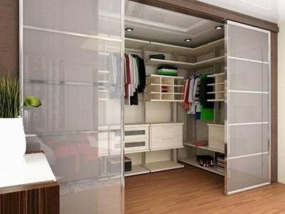 Планировка гардеробной в квартире и доме: популярные варианты - 24tv.ua
