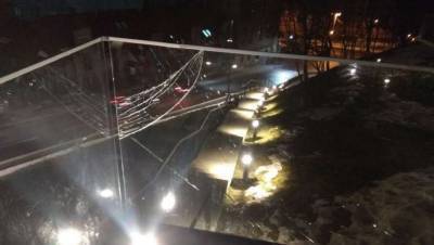 Вандала, повредившего Мемориал Героев Небесной Сотни во Львове, привлекли к ответственности - lenta.ua - Киев - Львов - Днепропетровская обл. - Львовская обл.