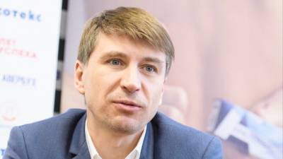 Алексей Ягудин - Блогер - Ягудин посоветовал молодежи не становиться «Инстасамками» - 5-tv.ru