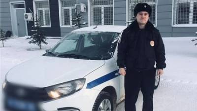 В Башкирии полицейский спас бабушку из пожара - ufacitynews.ru - Башкирия
