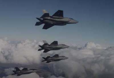 Китайское медиа: Если США не готовы поставлять в ОАЭ истребители F-35, Китай мог бы договориться о поставках J-20 - topwar.ru - Эмираты - Абу-Даби