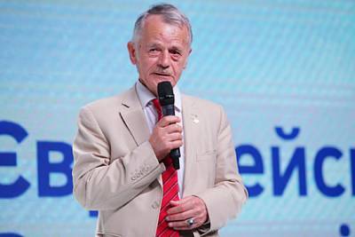 Мустафа Джемилев - Джо Байден - Украина понадеялась на участие Байдена в «деоккупации» Крыма - lenta.ru - Киев - Крым