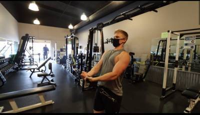 Худой парень 30 дней выполнял упражнения Шварценеггера: сильно ли изменилось его тело - 24tv.ua