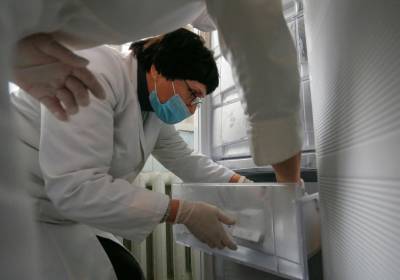 Виталий Кличко - COVID: В Киеве число больных снизилось вдвое - news.bigmir.net - Киев - Оболонск