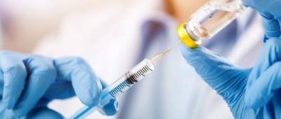 За прошлые сутки в Украине от COVID-19 вакцинировали лишь 90 человек - w-n.com.ua - Луганская обл. - Херсонская обл. - Донецкая обл.