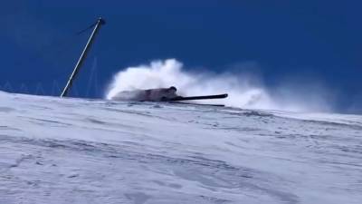 Видео из Сети. Еще одна горнолыжница пострадала на этапе Кубка мира в Италии - vesti.ru - Норвегия