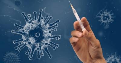 Угур Шахин - Вакцинироваться от коронавируса нужно будет почти каждый год — эксперт - delo.ua