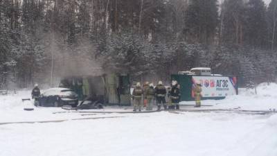 На ЕКАДе загорелась газовая колонка на АЗС (ФОТО) - newdaynews.ru - Свердловская обл.