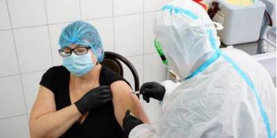 Денис Шмыгаль - Все желающие украинцы смогут вакцинироваться против COVID-19 до конца года — Шмыгаль - nv.ua
