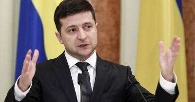 Владимир Зеленский - Тарас Козак - Санкции Зеленского против телеканалов назвали узурпацией власти - ren.tv - Украина