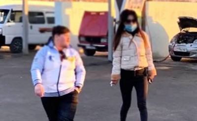В аэропорту Ташкента задержаны две женщины, отправлявшие узбекистанок работать проститутками в Турцию - podrobno.uz - Узбекистан - Турция - Ташкент