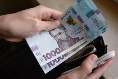 Догнать и перегнать: когда украинские зарплаты достигнут уровня Польши, как обещают власти - kp.ua - Словакия