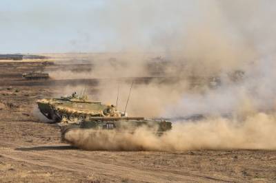 Бекхан Оздоев - Новый плавающий танк «Спрут» испытают в Западной Сибири - aif.ru