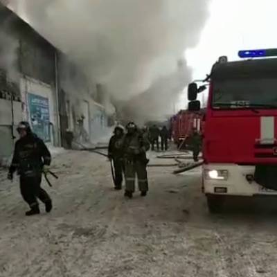 Трое спасателей пропали при тушении пожара в Красноярске - radiomayak.ru - Красноярск