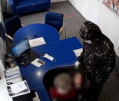 План «Спираль»: в Кемерове задержали грабителя в медицинской маске - gazeta.a42.ru - Кемеровская обл.