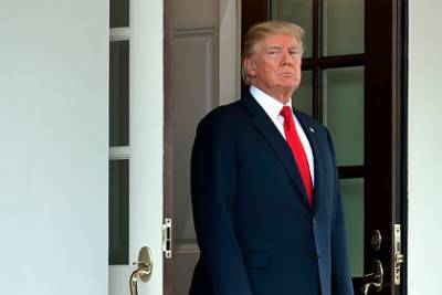 Дональд Трамп - В команде Трампа объяснили его поражение - lenta.ru - США