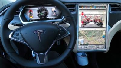 Tesla отзывает 135 тысяч электромобилей в США - epravda.com.ua - США