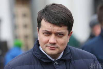 Владимир Зеленский - Дмитрий Разумков - Разумков объяснил, почему не голосовал за санкции против ТВ-каналов - news.bigmir.net
