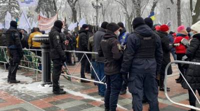 Протесты под Радой и Кабмином: силовики усилили меры безопасности - ru.slovoidilo.ua - Киев