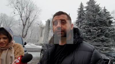 Давид Арахамия - Тарас Козак - Арахамия оправдал закрытие украинских телеканалов «войной с Россией» - sharij.net