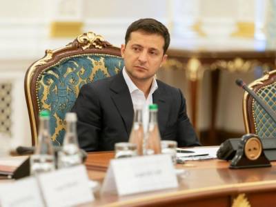 Владимир Зеленский - Виктор Медведчук - Зеленский не объяснял свою позицию относительно санкций против каналов Медведчука, – СМИ - 24tv.ua - Новости