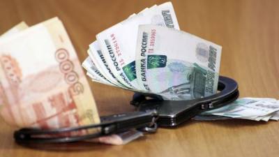 Житель Саратова получил взятку за помощь с аукционами на установку дорожных камер - riafan.ru - Саратовская обл. - Саратова