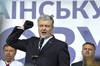 Петр Порошенко - Виктор Медведчук - Блокировка каналов: Порошенко объяснил, почему не сделал это сам - news.bigmir.net - Россия