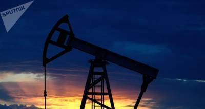 Цены на нефть растут - инвесторы ждут статистики по запасам "черного золота" в США - ru.armeniasputnik.am - США - Саудовская Аравия