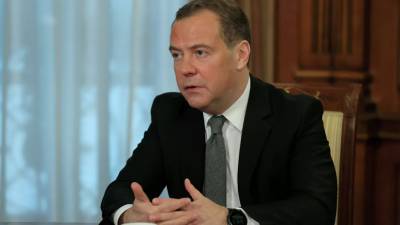 Дмитрий Медведев - Медведев назвал число стран одобривших российскую вакцину от COVID-19 - russian.rt.com