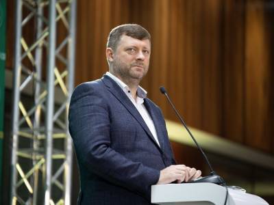 Александр Корниенко - Корниенко считает, что фракция "Слуги народа" вряд ли соберется срочно, чтобы обсудить санкции против "112 Укрина", ZIK и NewsOne - gordonua.com