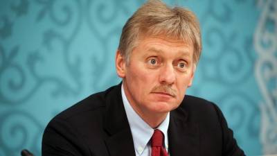 Владимир Путин - Дмитрий Песков - Песков завил о самостоятельном объявлении Путина о собственной вакцинации - iz.ru