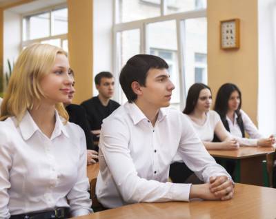 80 000 выпускников школ Москвы прошли регистрацию на участие в ЕГЭ – Учительская газета - ug.ru - Москва