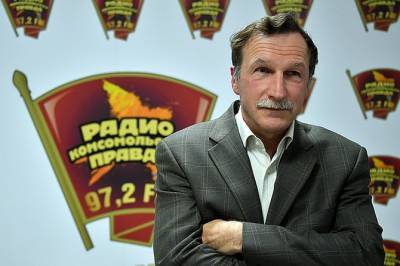 Алексей Навальный - Георгий Бовт: Если бы власть выпустила Навального после того, как он показал средний палец фильмом о «дворце», она бы зачеркнула сама себя - radiokp.ru