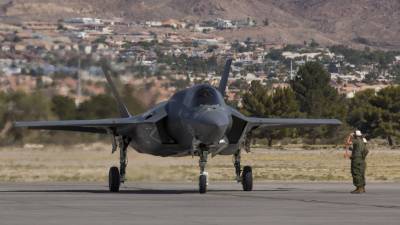Американские аналитики назвали F-35 самым дорогим и проблемным истребителем - polit.info - США