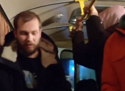 Алексей Навальный - В Amnesty International считают пытками обращение с задержанными участниками протестов - newsland.com