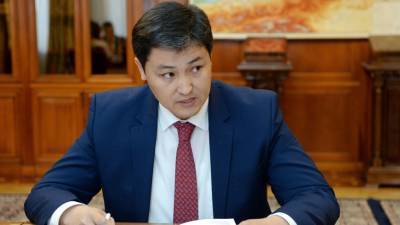Садыр Жапаров - Улукбек Марипов - Президент Кыргызстана назначил Марипова премьер-министром страны - mir24.tv - Киргизия