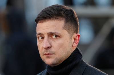 Владимир Зеленский - Олег Волошин - Волошин: Зеленский заблокировал каналы из-за показа Шария - sharij.net