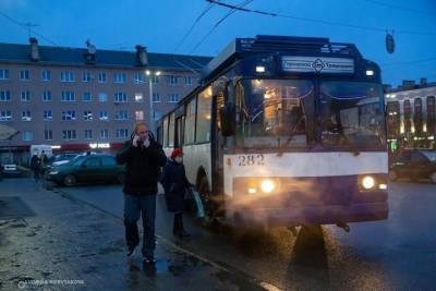 «Городской транспорт» набирает водителей троллейбусов - karel.mk.ru - Петрозаводск